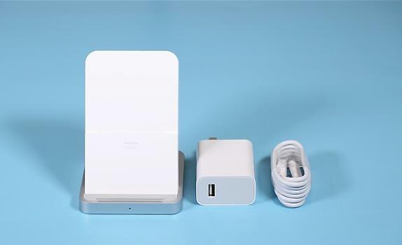 国产无线充电视频,国产无线充电视频揭秘未来生活新篇章